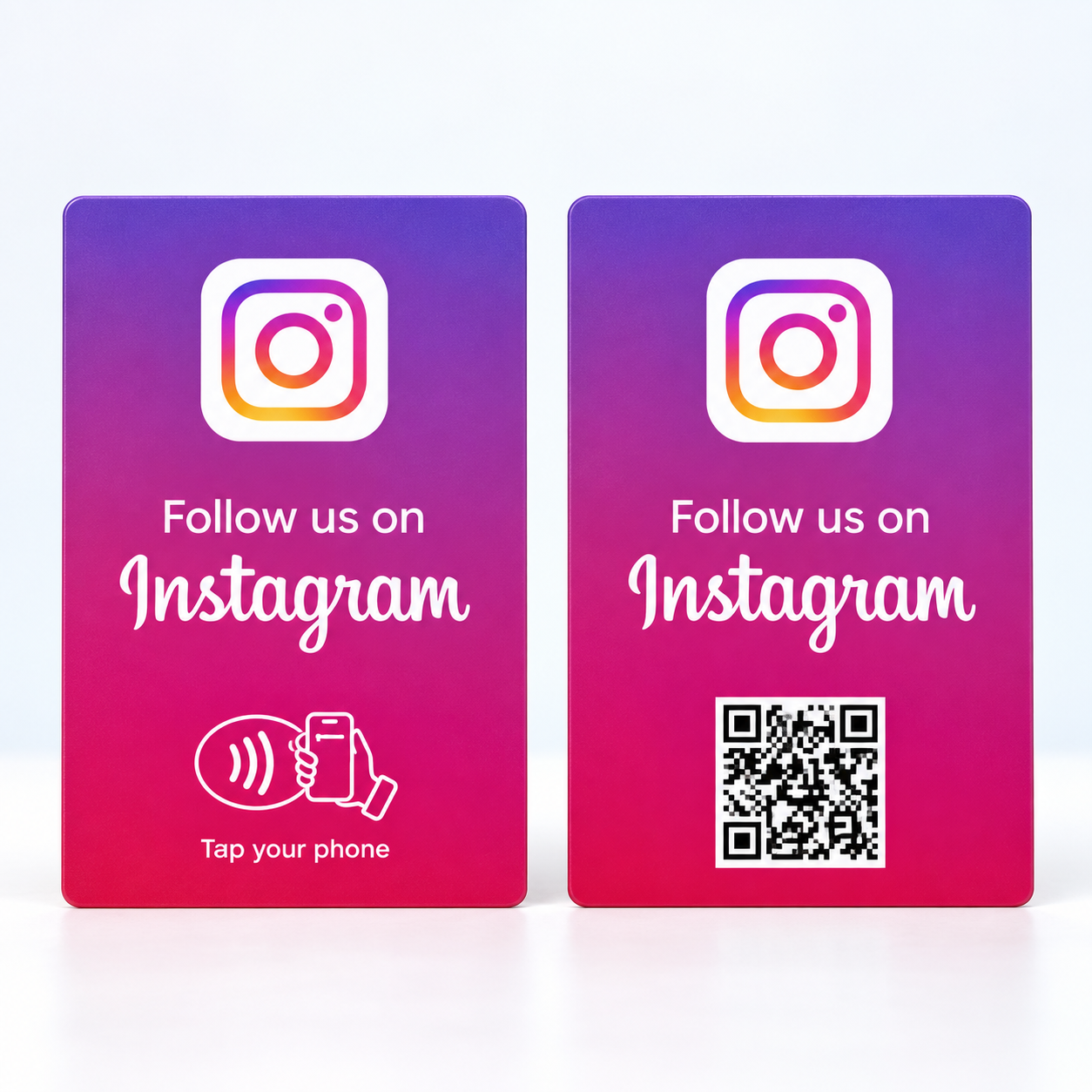 Frente y respaldo de una tarjeta portátil de Instagram